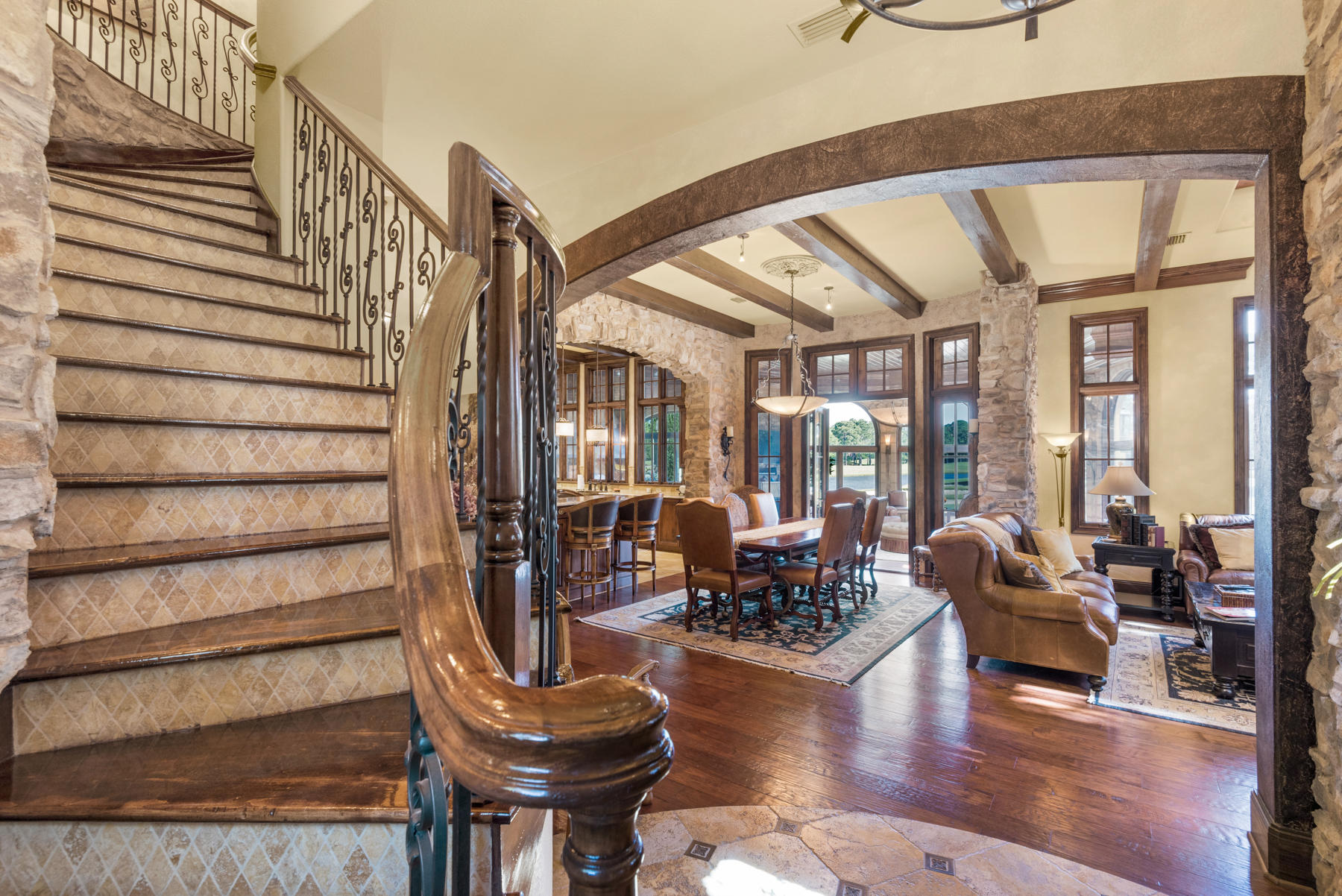 TUSCANA - Residential