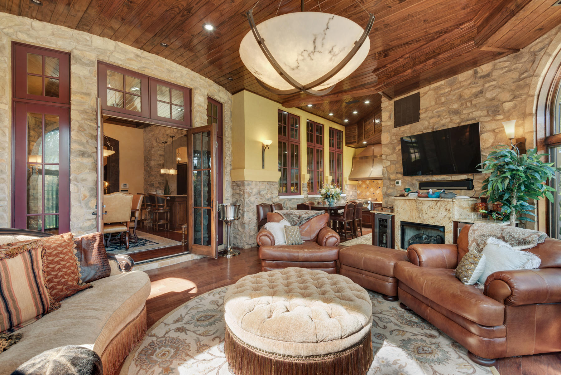 TUSCANA - Residential