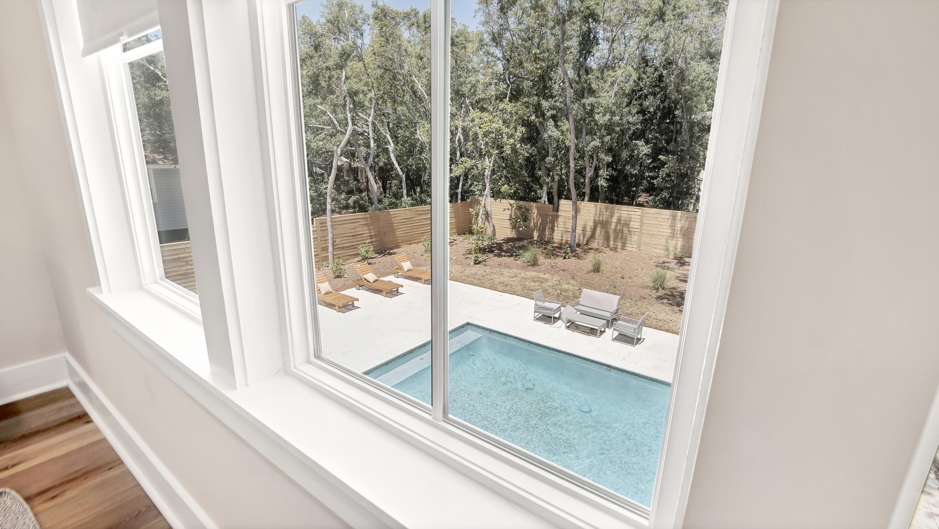 BEACH HIGHLANDS - Residential