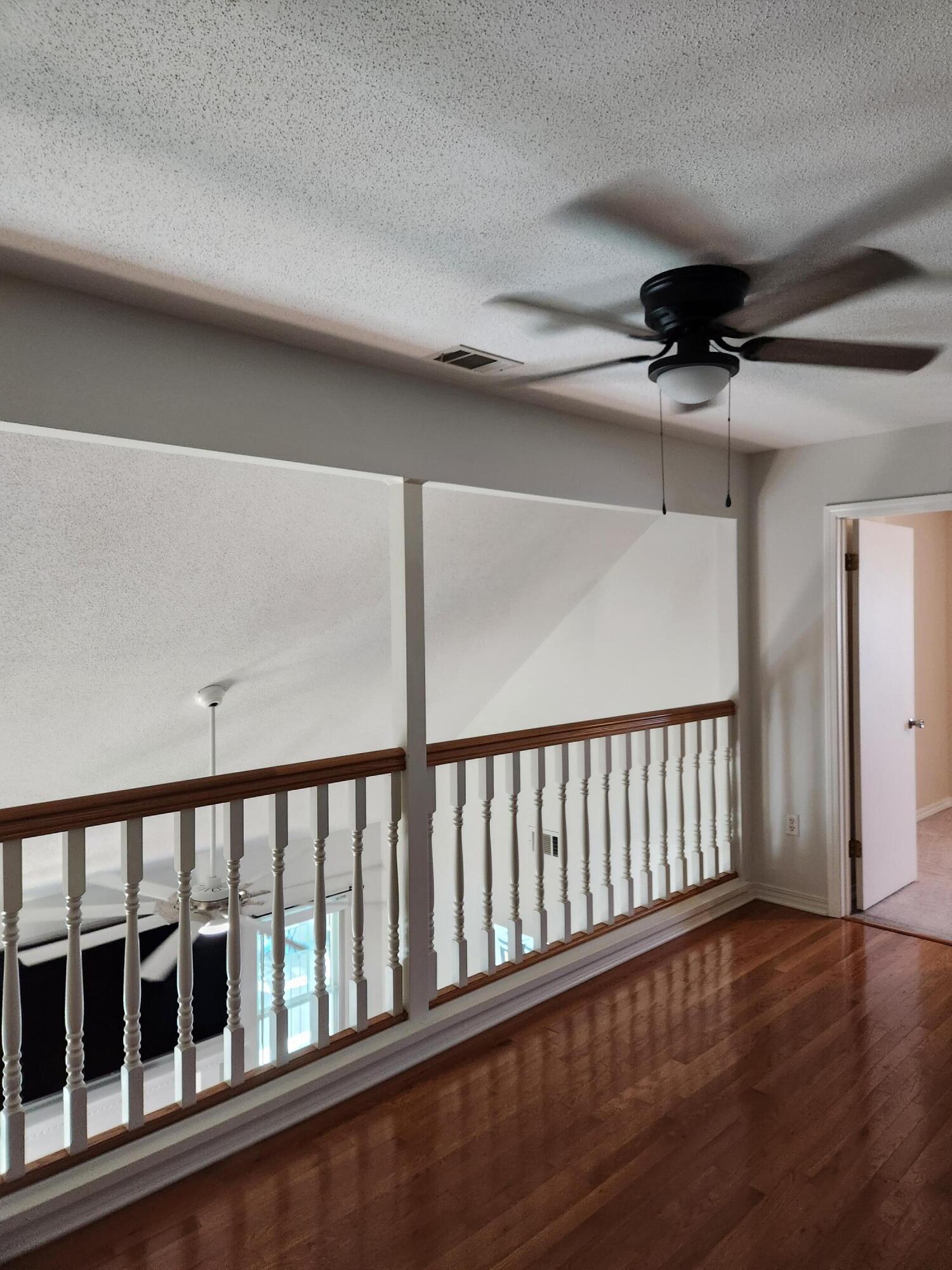 VILLAGE WEST - Residential