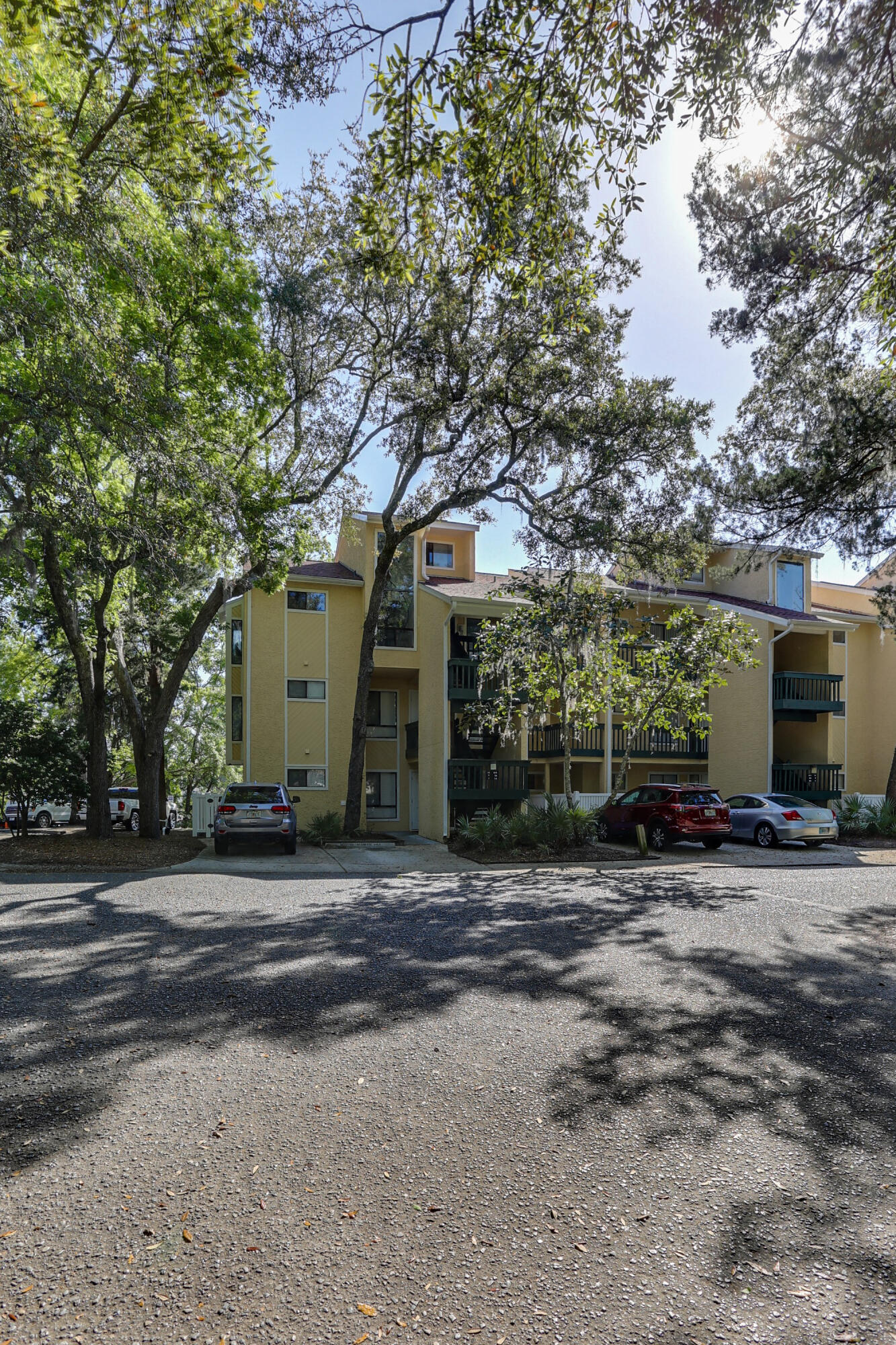 MARINA VILLAS CONDO AT BLUEWATER BAY - Residential