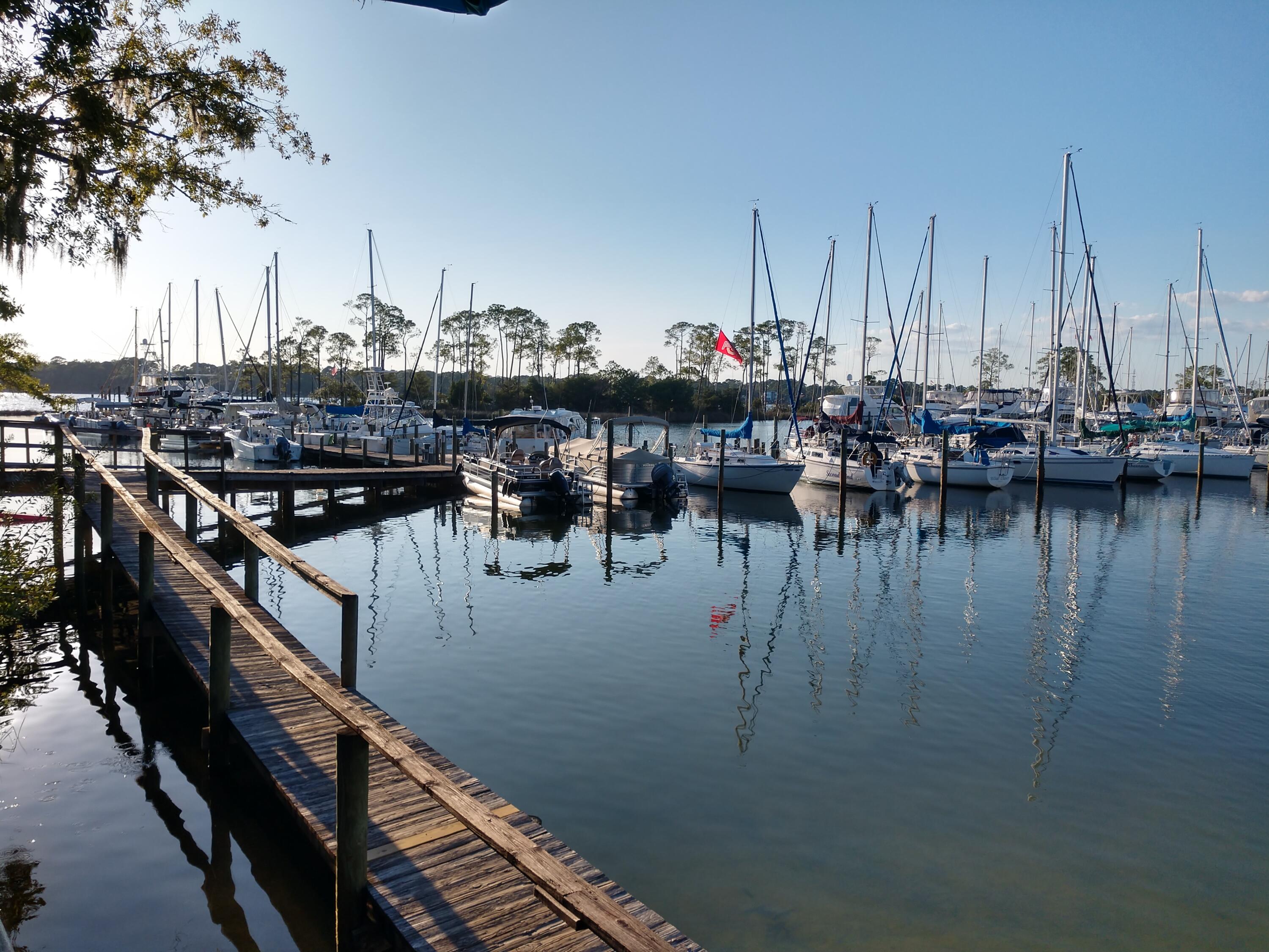 MARINA VILLAS CONDO AT BLUEWATER BAY - Residential