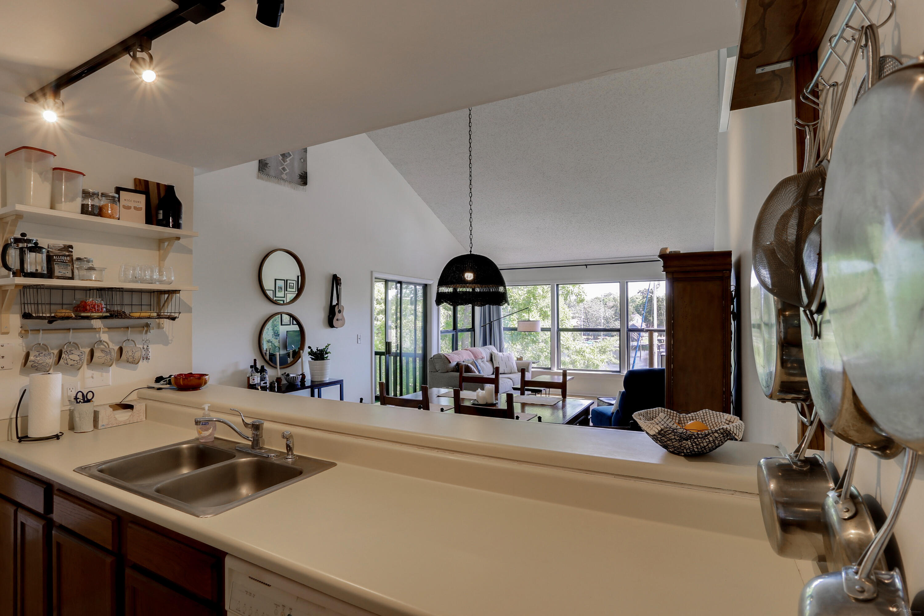 MARINA VILLAS CONDO AT BLUEWATER BAY - Residential