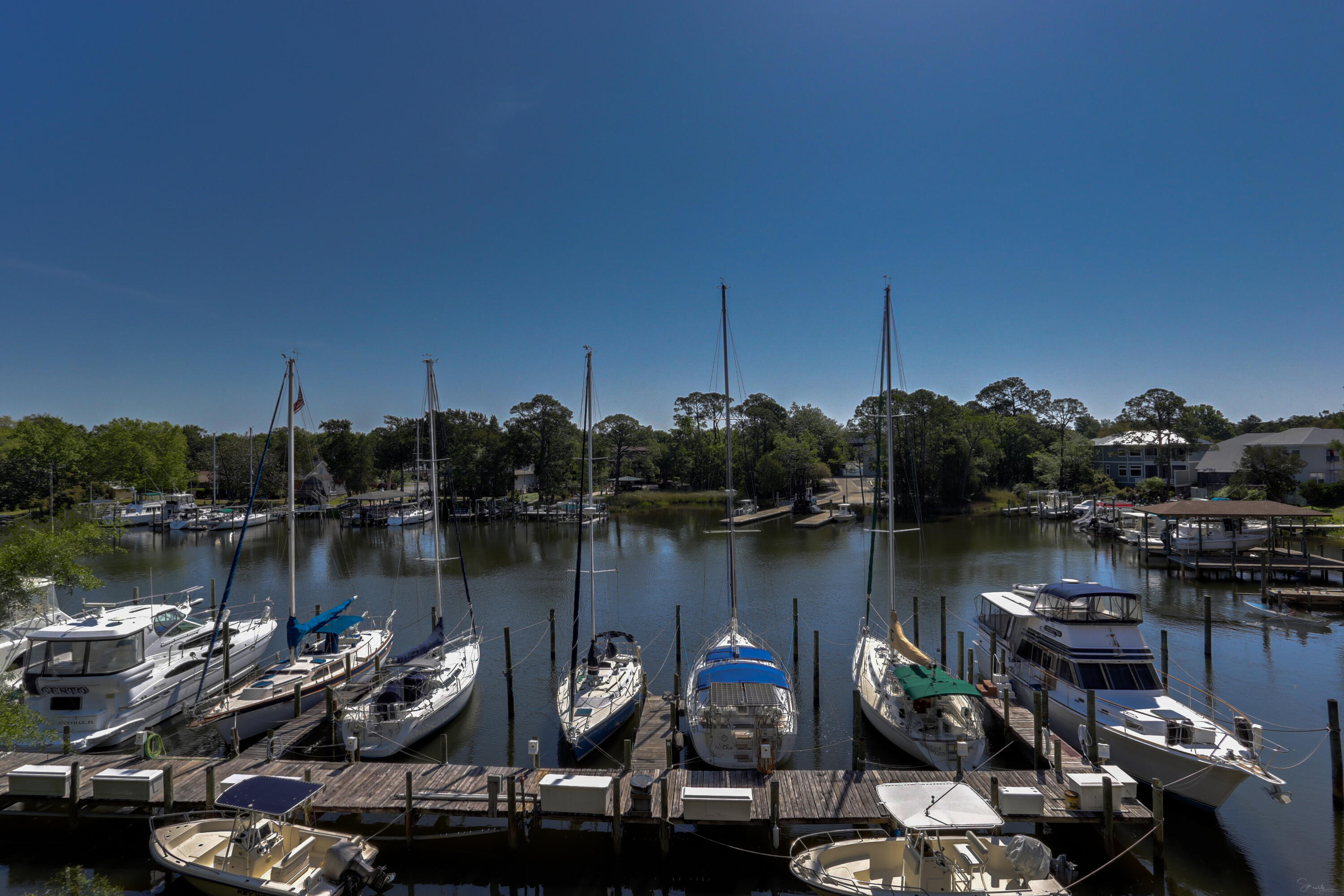 MARINA VILLAS CONDO AT BLUEWATER BAY - Residential