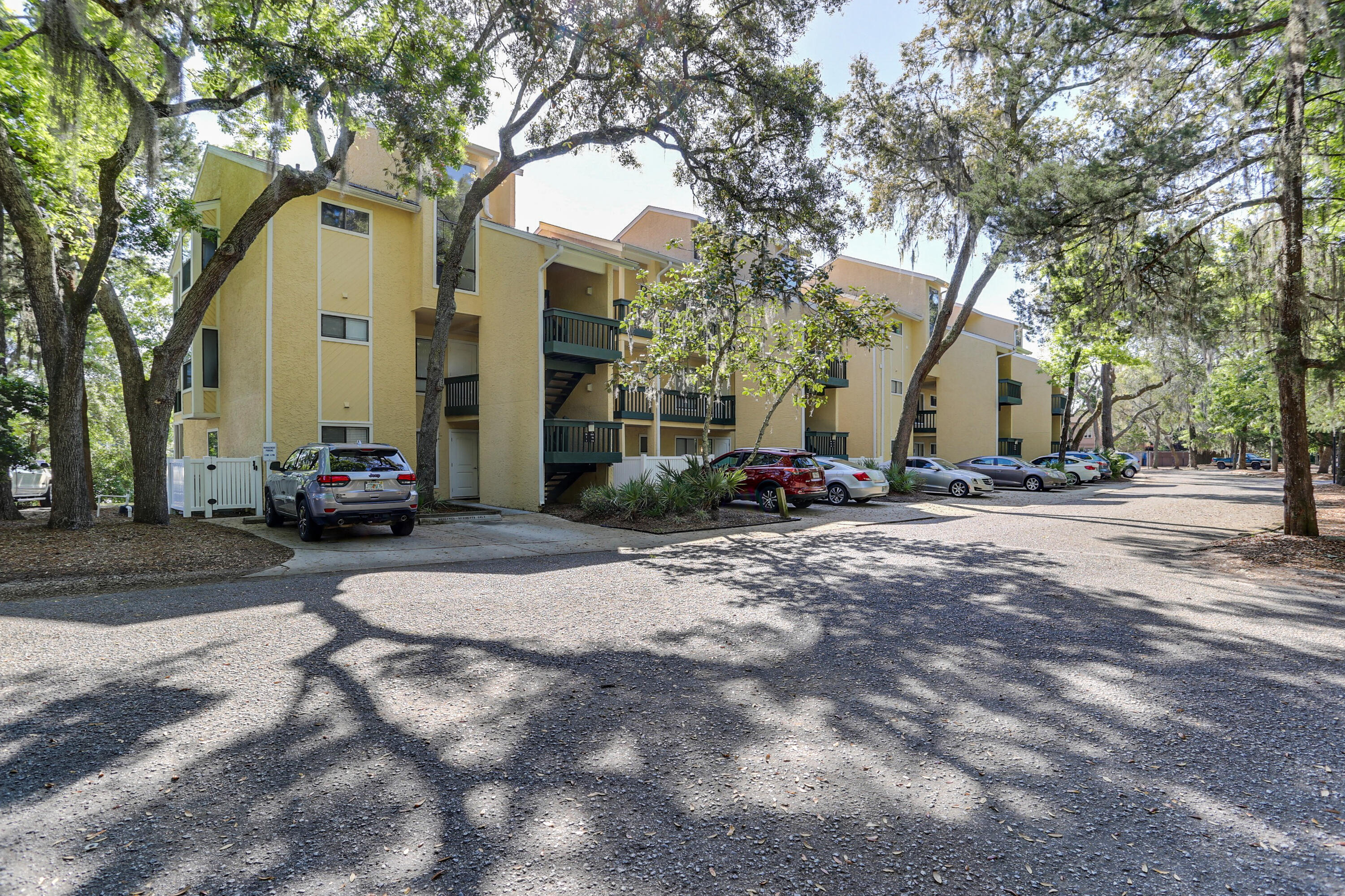 MARINA VILLAS CONDO AT BLUEWATER BAY - Residential