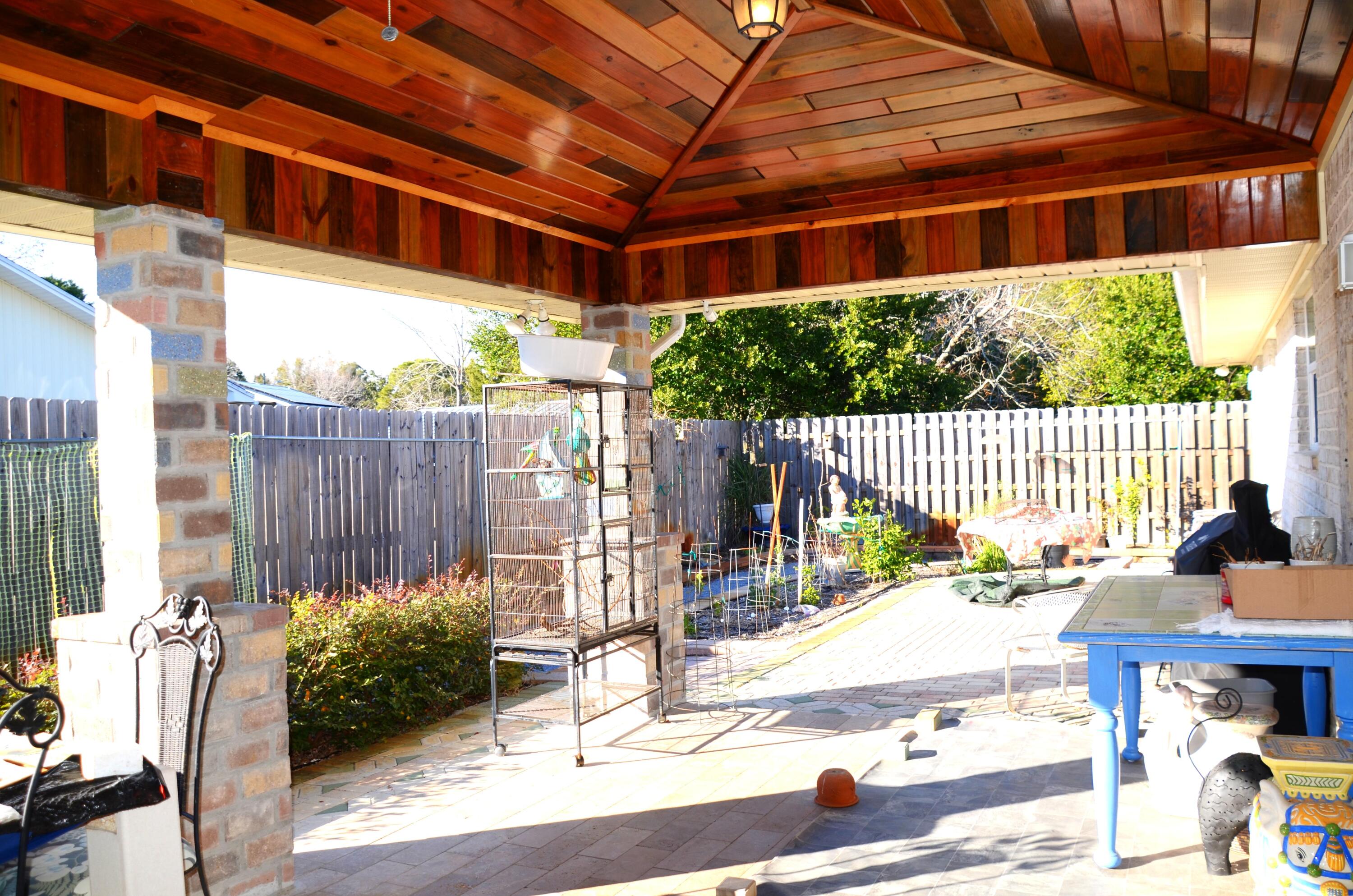 EASTWOOD - Residential