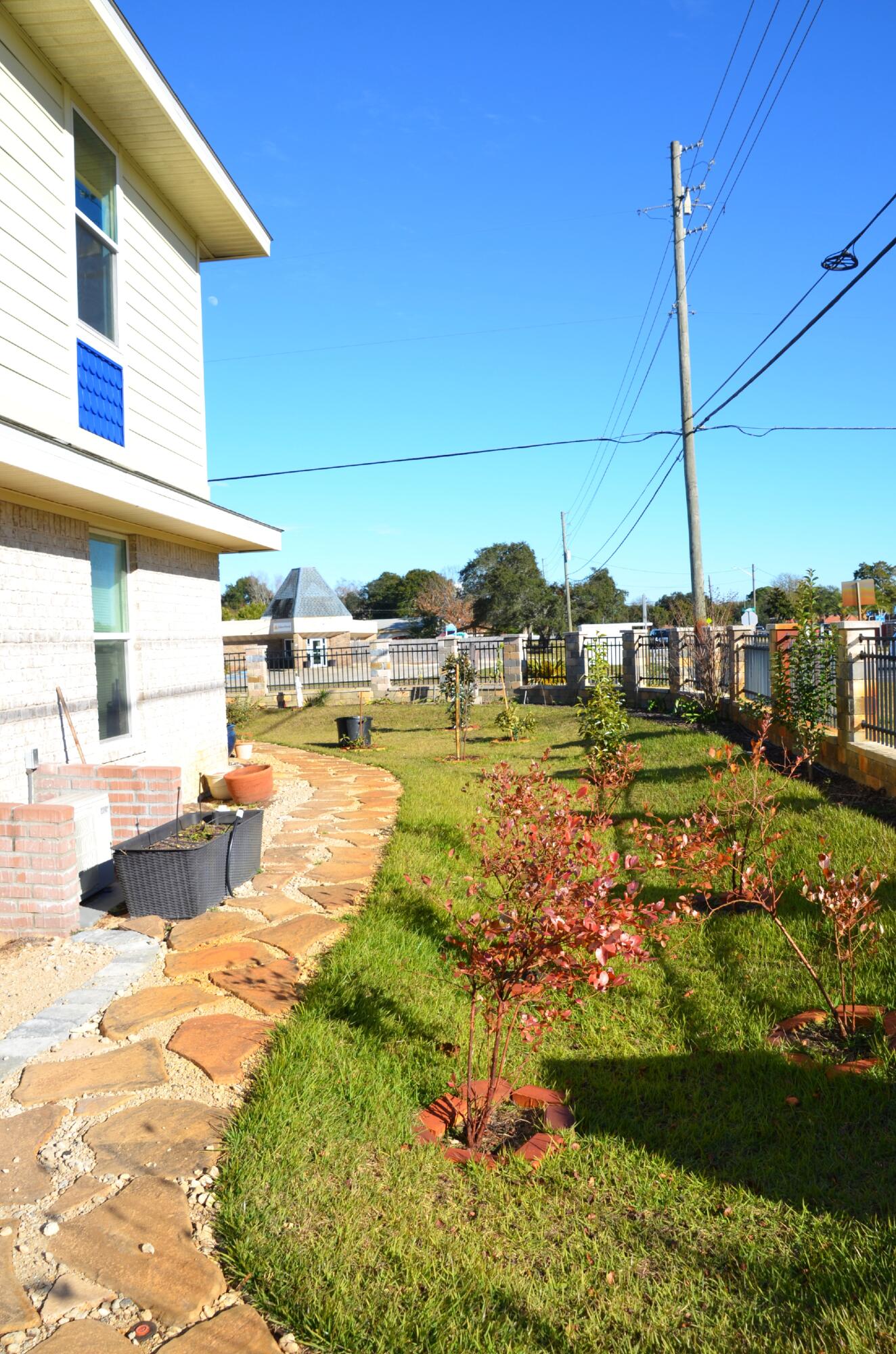 EASTWOOD - Residential