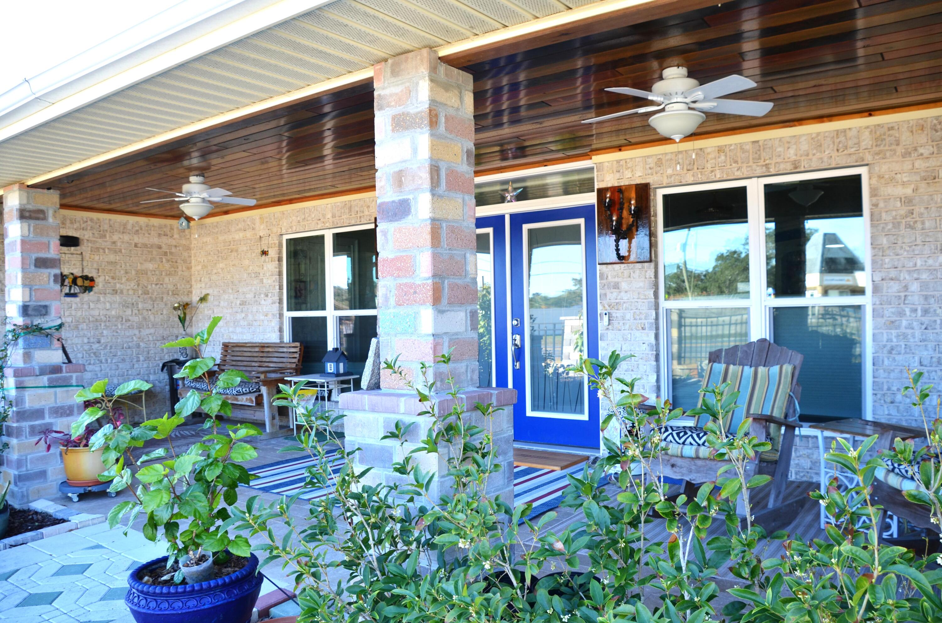 EASTWOOD - Residential