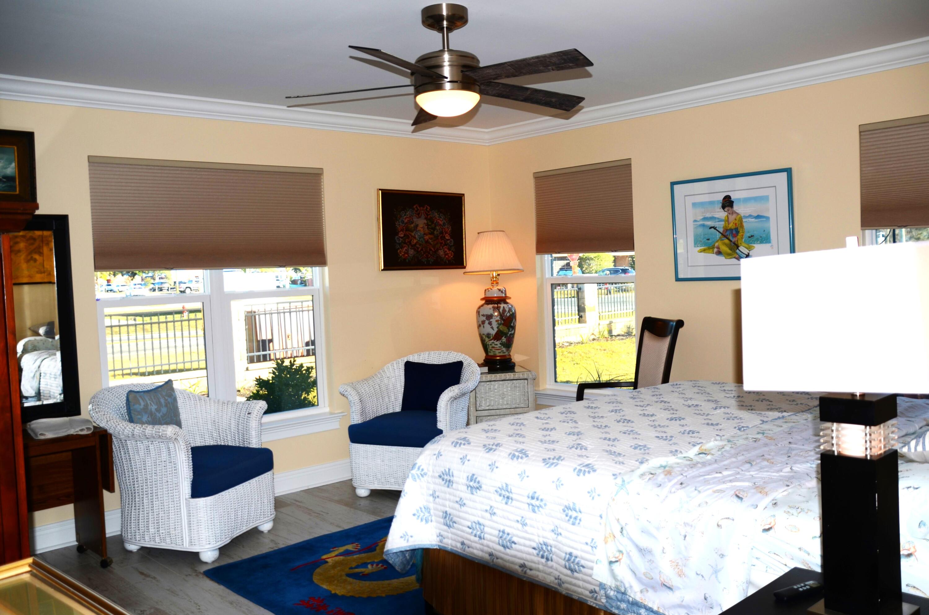EASTWOOD - Residential