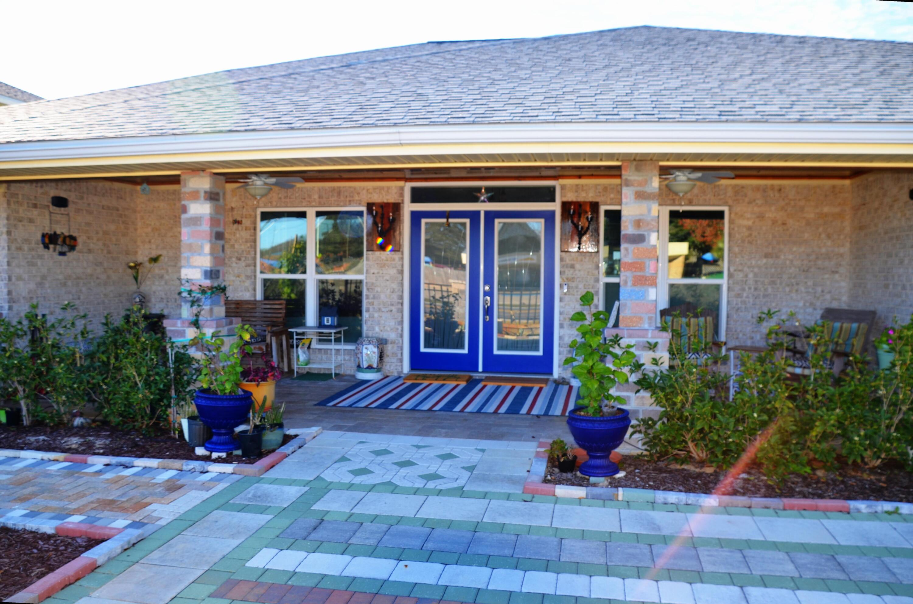 EASTWOOD - Residential