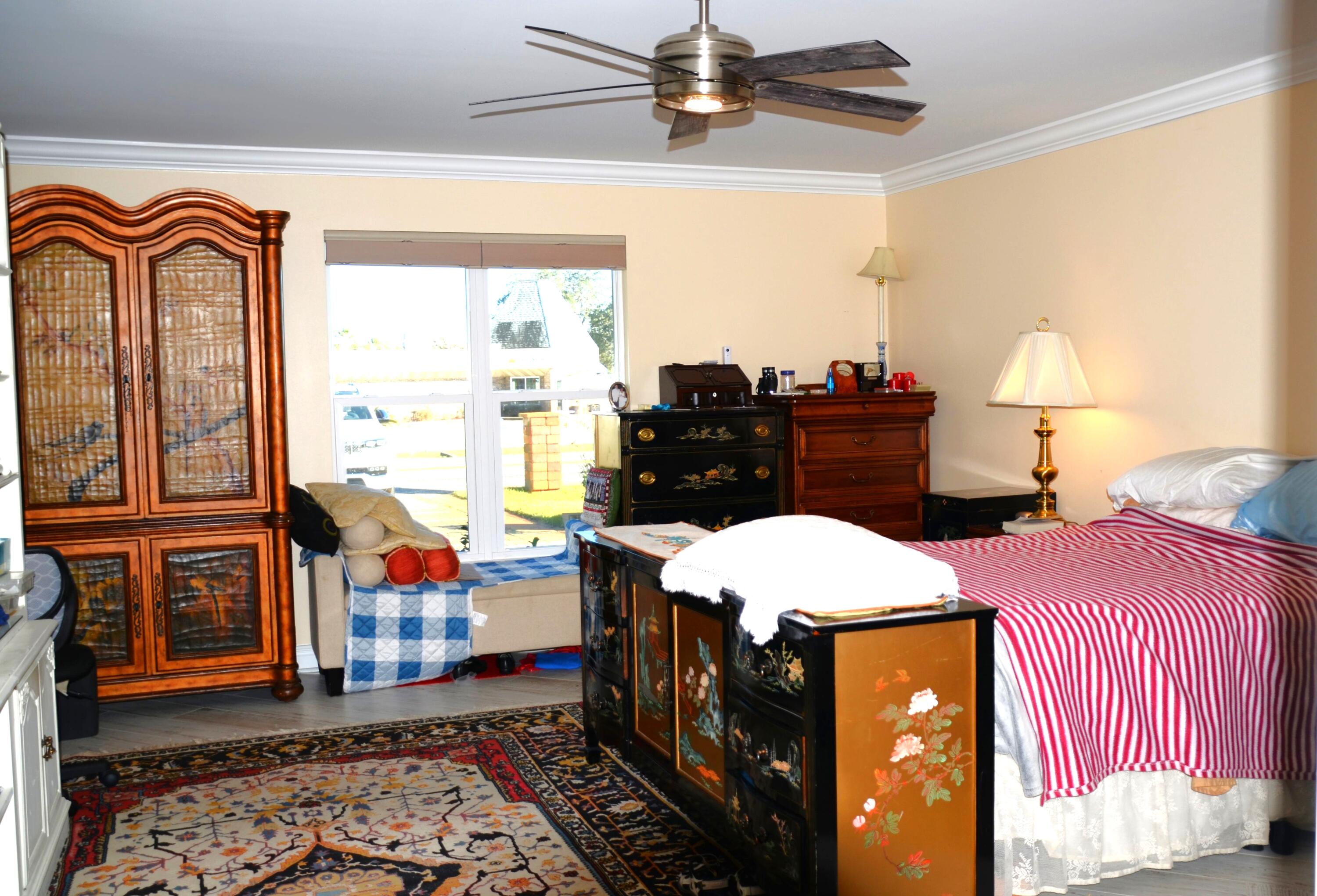 EASTWOOD - Residential