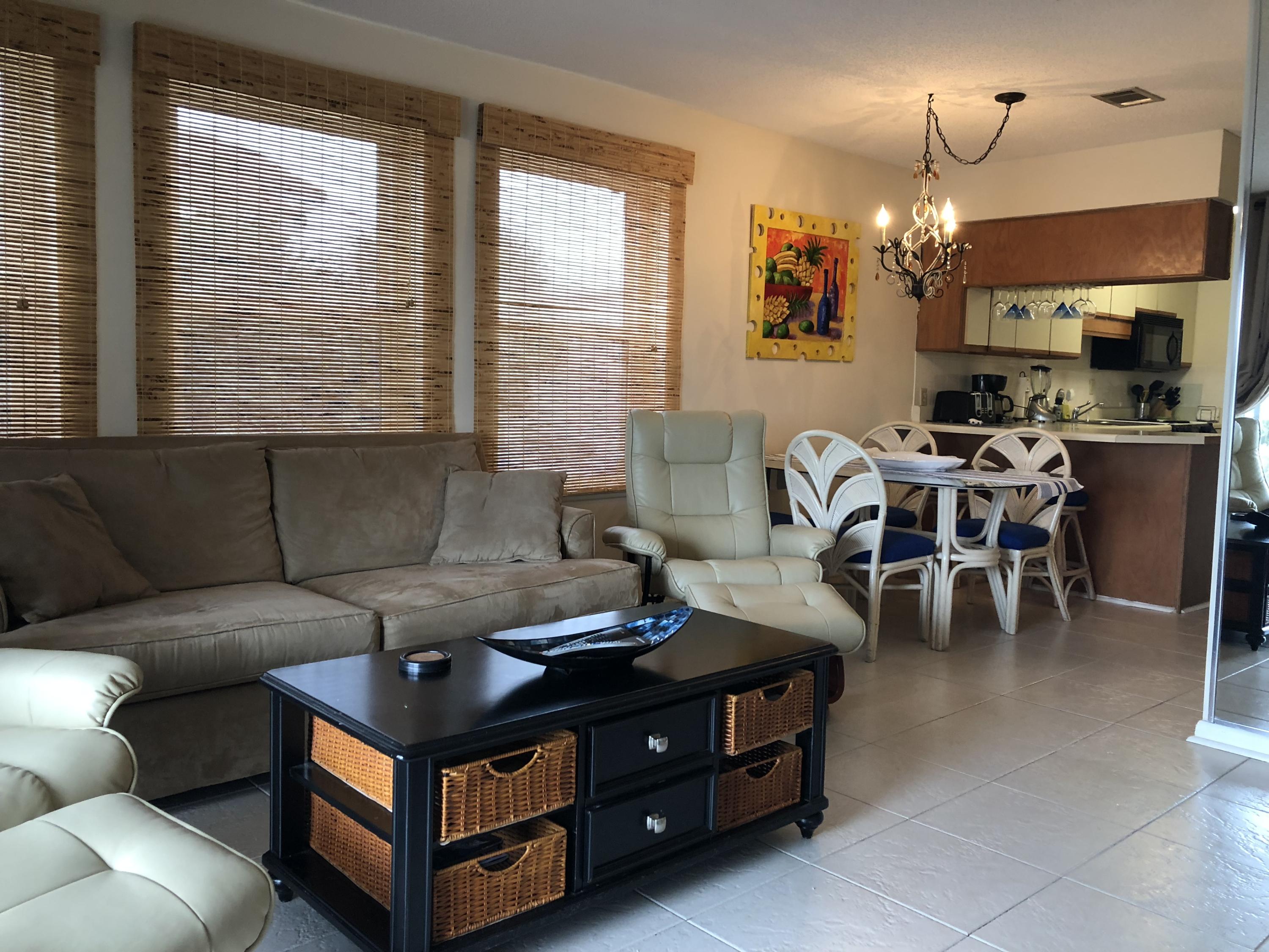 POOLSIDE VILLAS CONDO - Residential