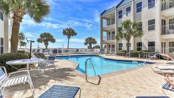 POOLSIDE VILLAS CONDO - Residential