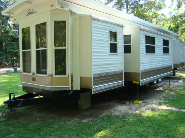 MAGNOLIA BAYE - Residential