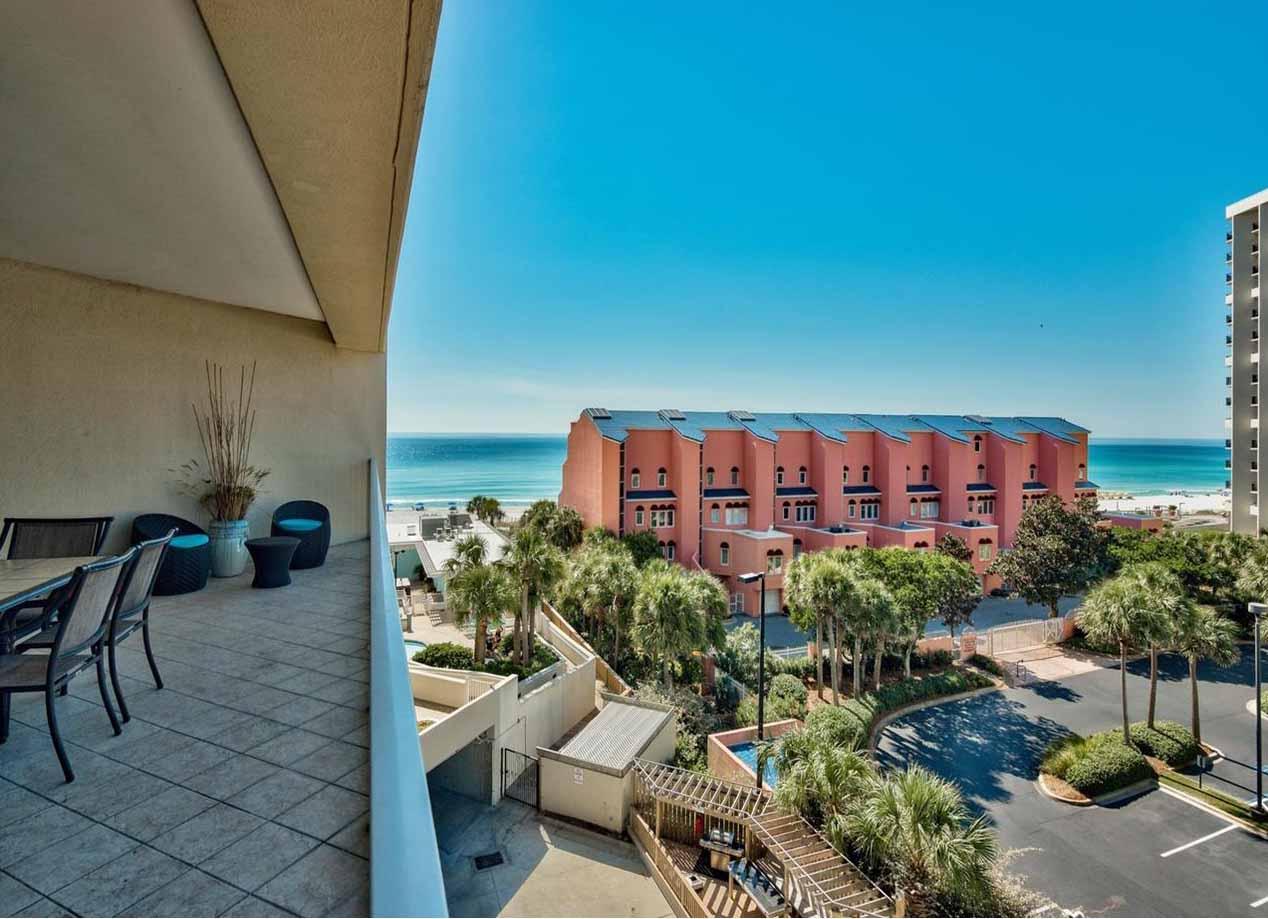 TIDES AT TOPS'L - Residential