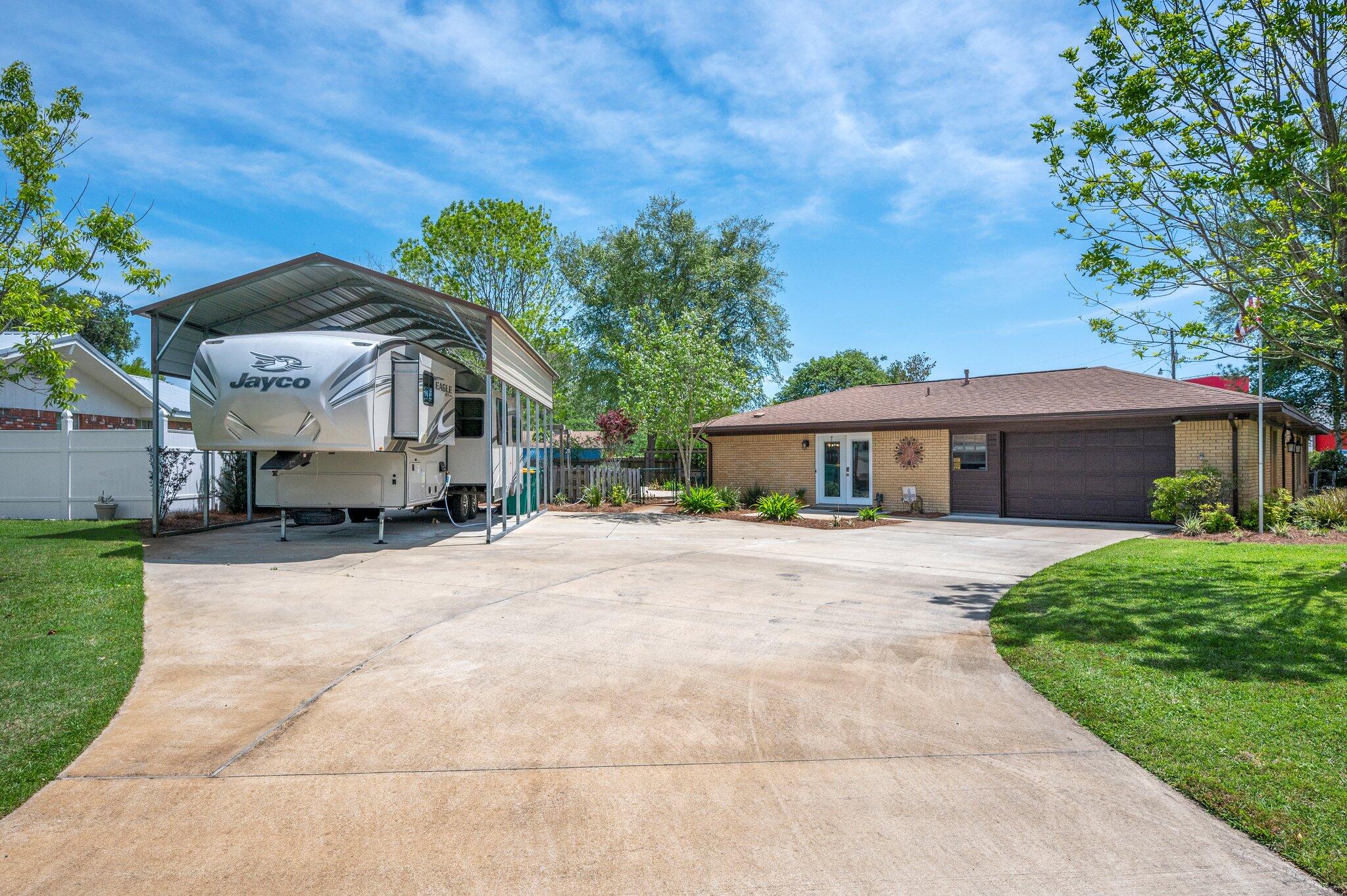 CASA LOMA S/D - Residential