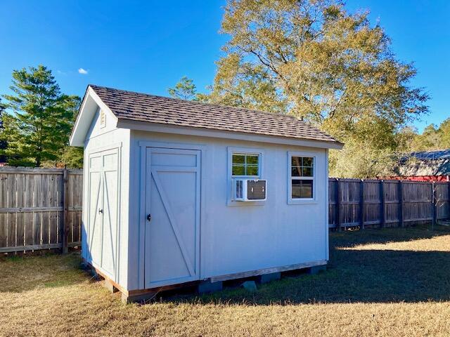 OAKWOOD LAKES ESTATES - Residential