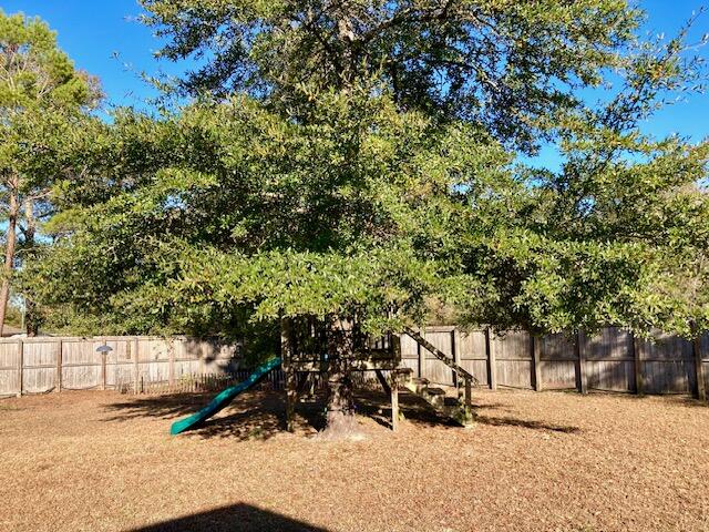 OAKWOOD LAKES ESTATES - Residential