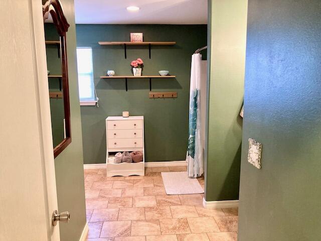 OAKWOOD LAKES ESTATES - Residential