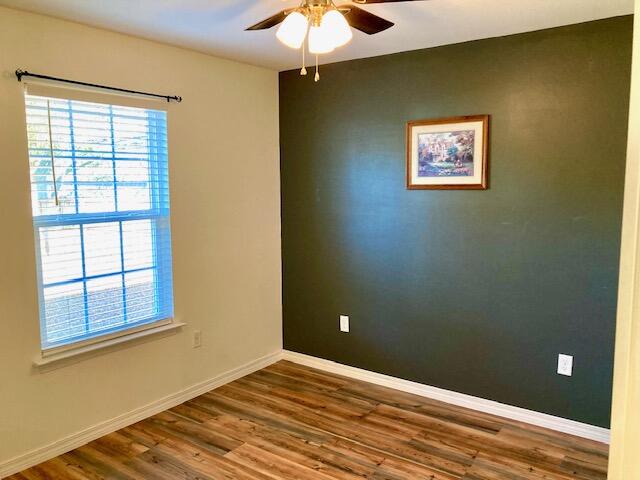 OAKWOOD LAKES ESTATES - Residential