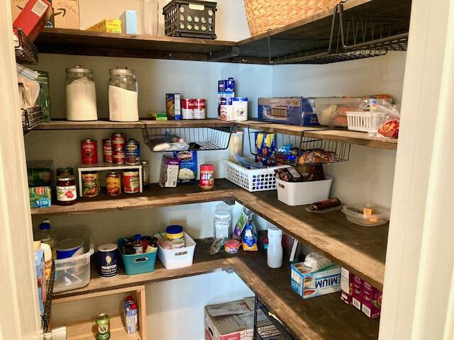 OAKWOOD LAKES ESTATES - Residential