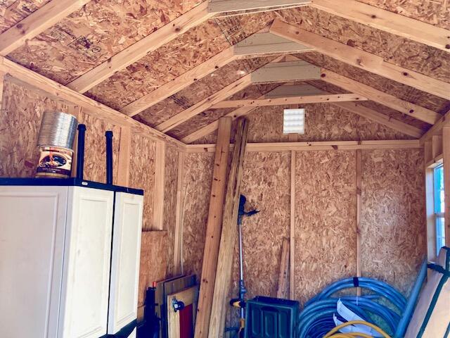 OAKWOOD LAKES ESTATES - Residential