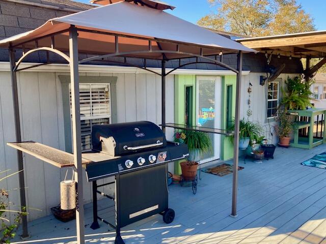 OAKWOOD LAKES ESTATES - Residential