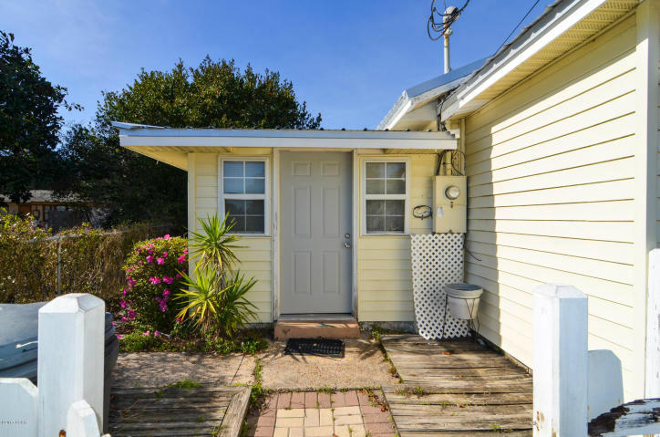 LAGUNA BEACH - Residential