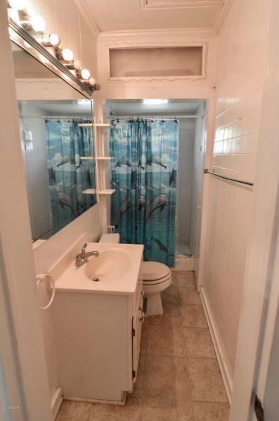 LAGUNA BEACH - Residential