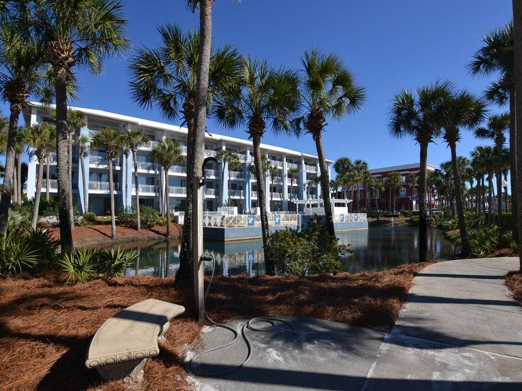 GULF PLACE CABANAS CONDO - Residential