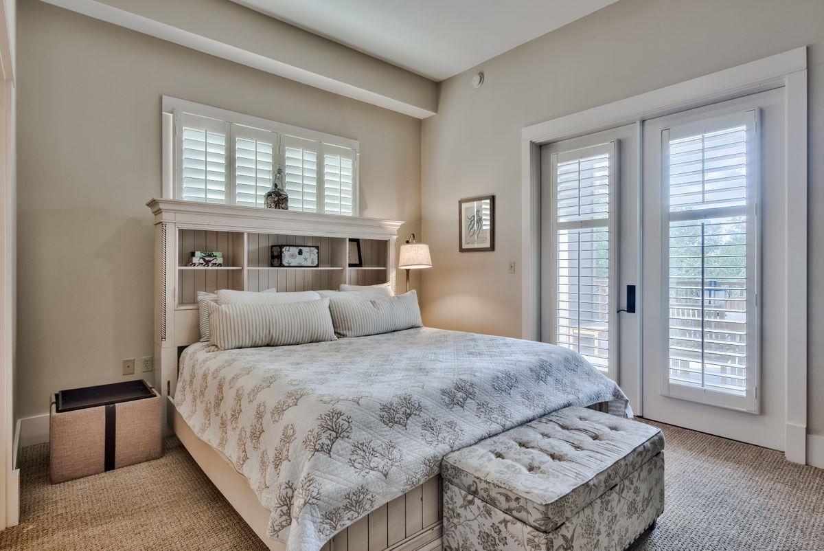 REDFISH VILLAGE - Residential