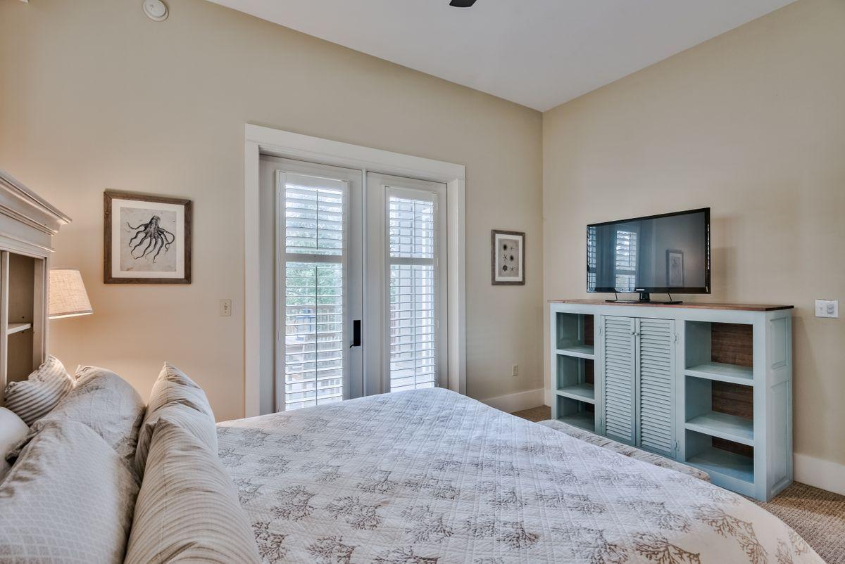 REDFISH VILLAGE - Residential