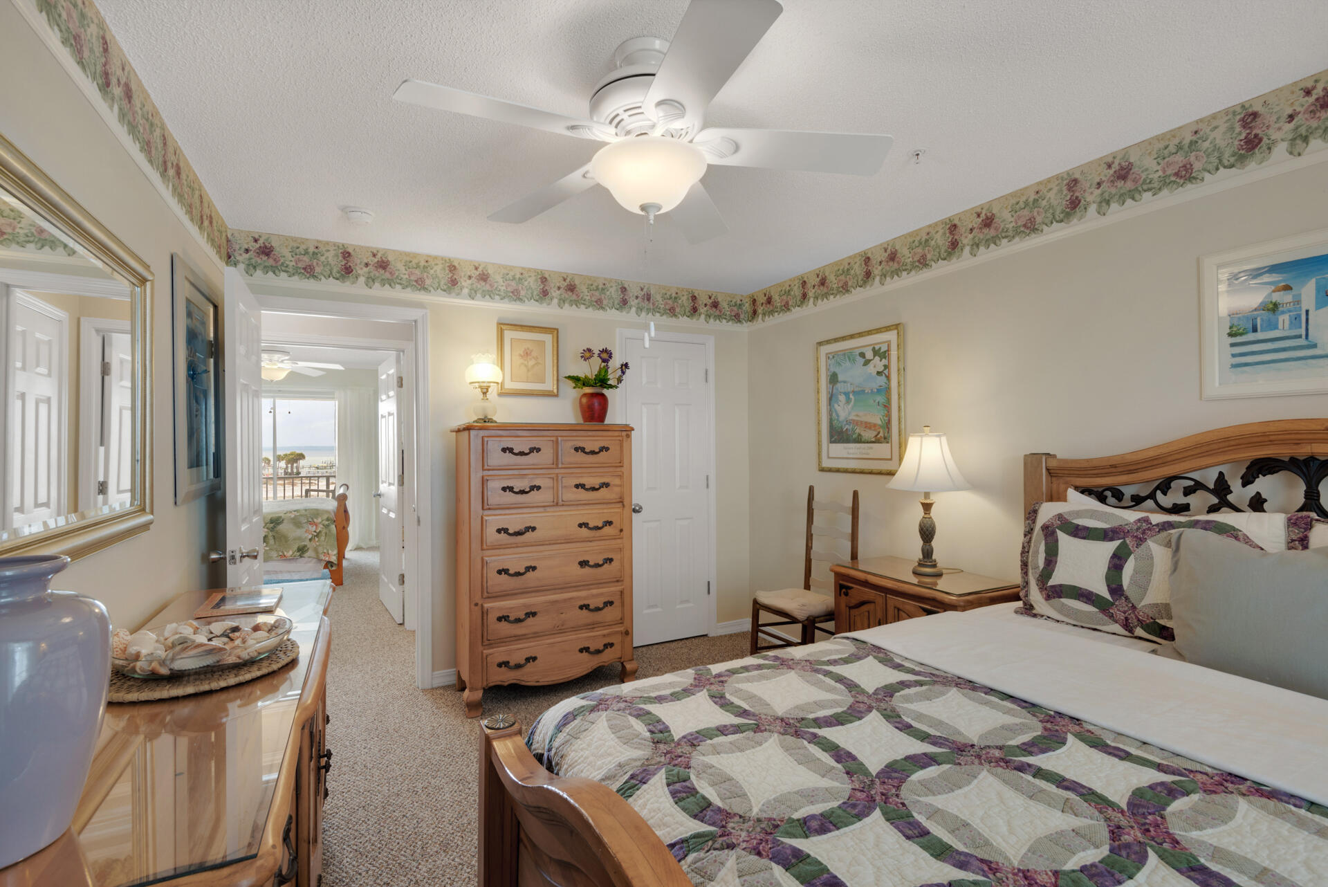 SUNSET HARBOUR VILLAS CONDO - Residential