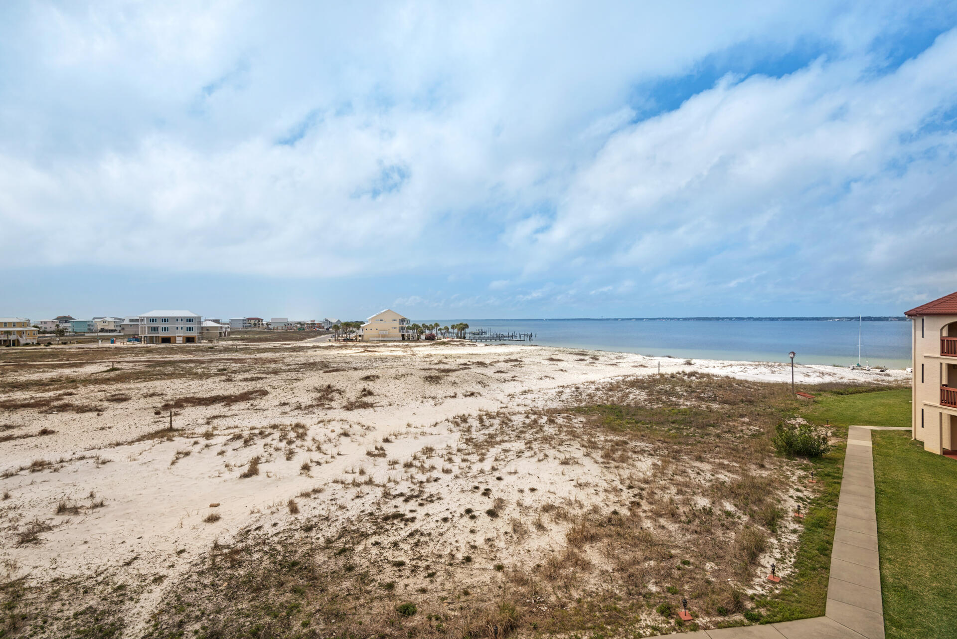 SUNSET HARBOUR VILLAS CONDO - Residential