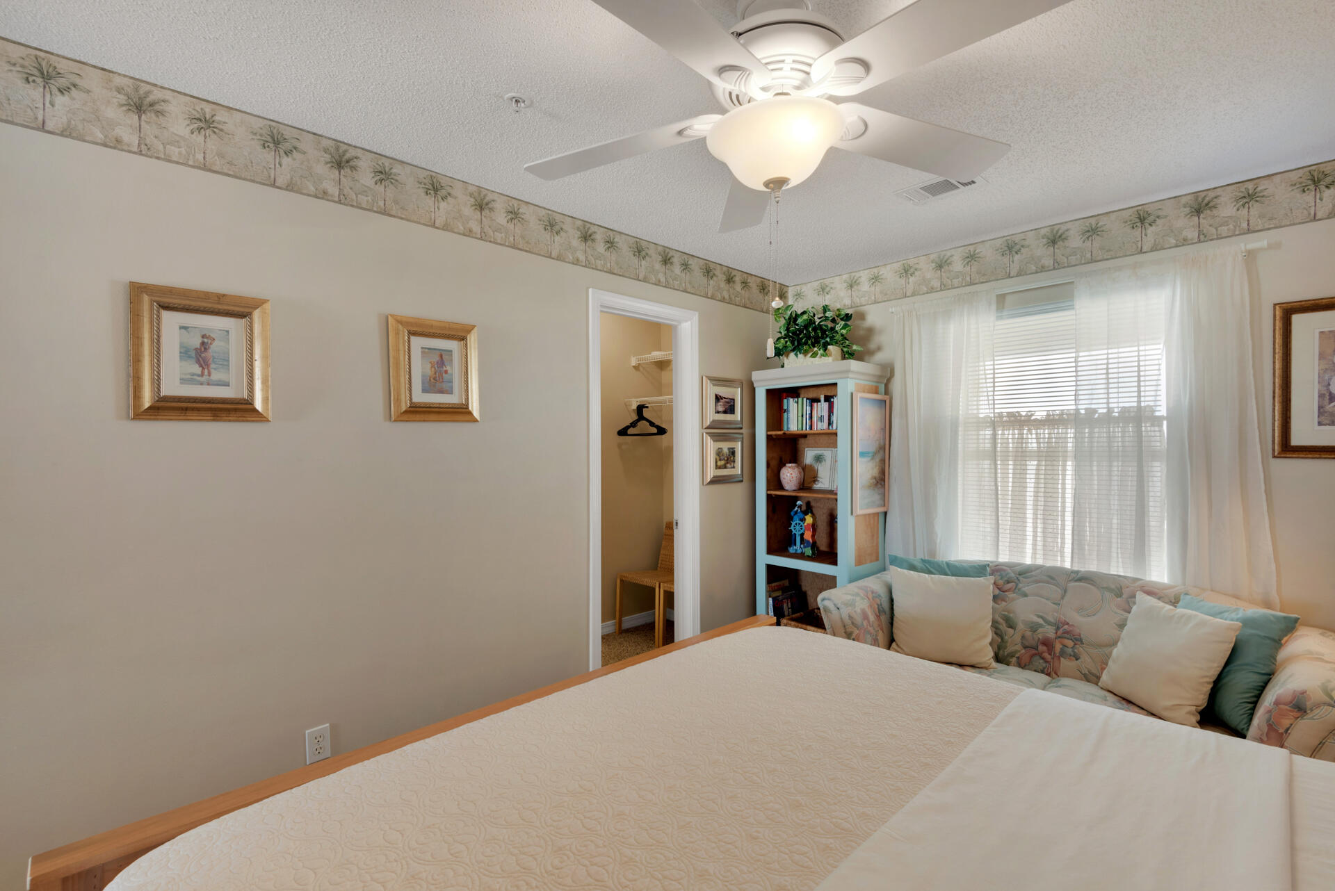 SUNSET HARBOUR VILLAS CONDO - Residential
