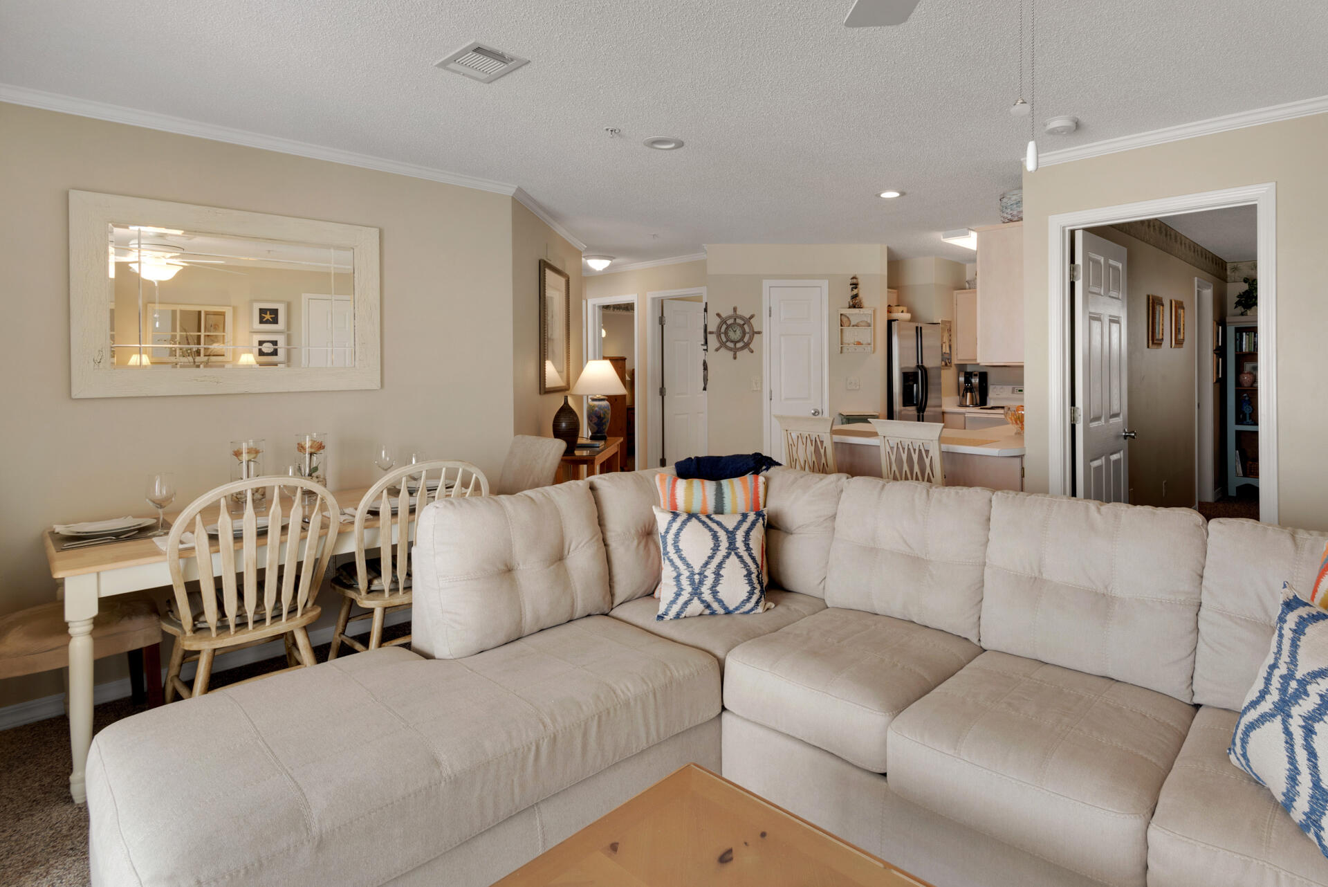 SUNSET HARBOUR VILLAS CONDO - Residential