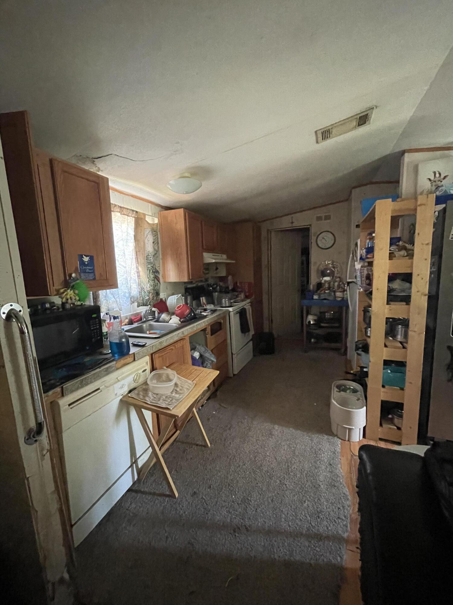 NAVARRE S/D 2ND ADDN - Residential