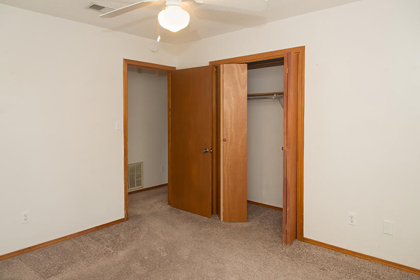 WYNNEHAVEN BEACH ESTATES - Residential Lease