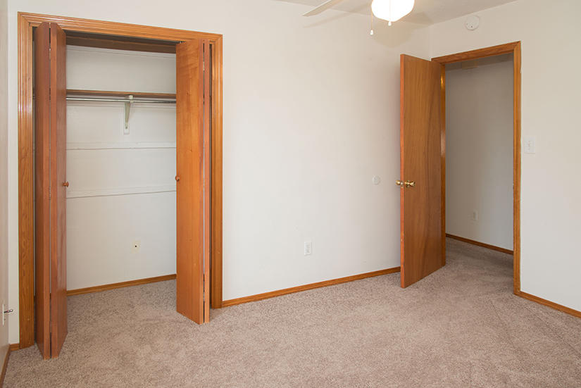 WYNNEHAVEN BEACH ESTATES - Residential Lease