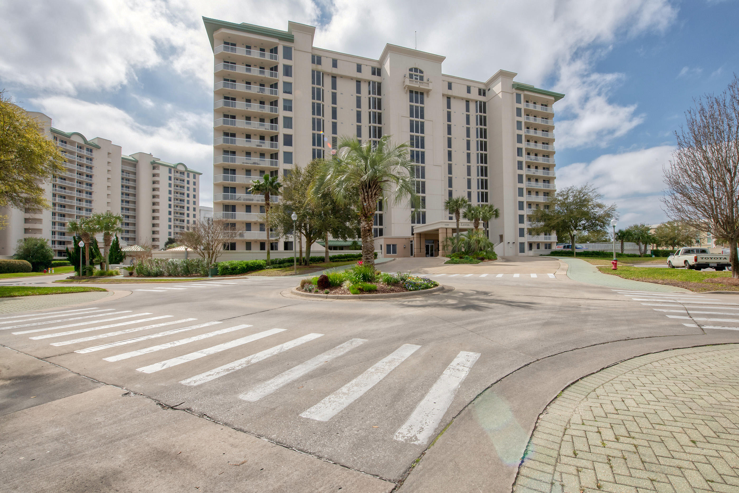 ST. LUCIA AT SILVER SHELLS - Residential