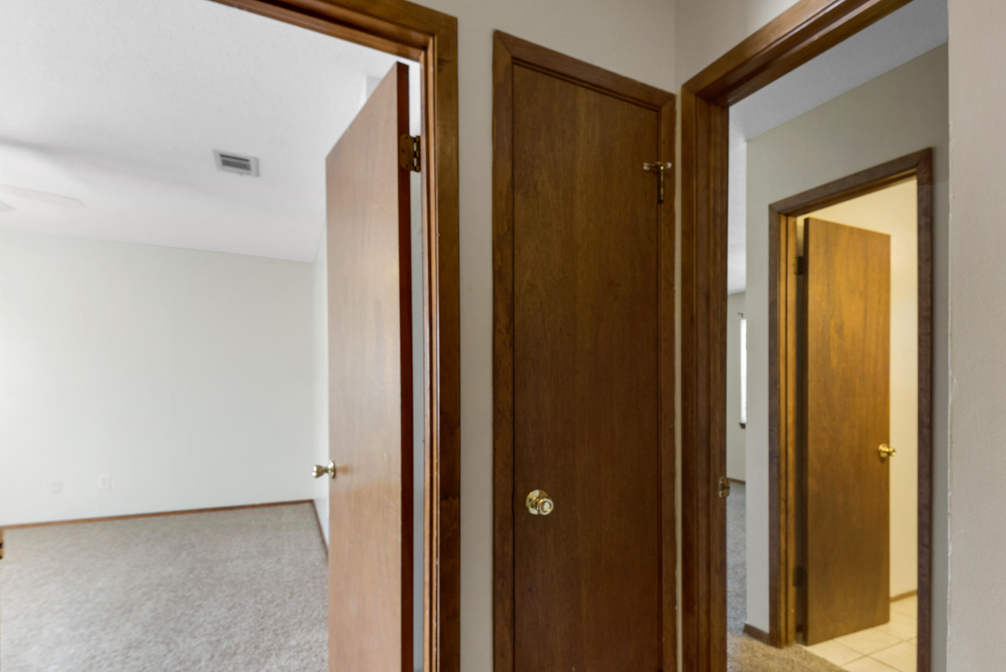 TOKALON ONE - Residential Lease