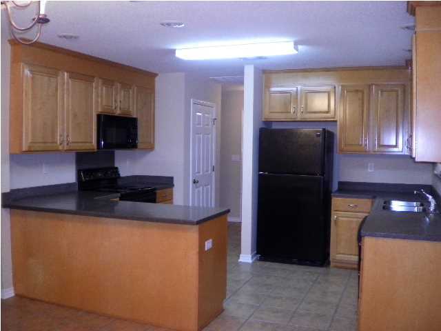 MATHISON CREEK ESTATES PH II - Residential Lease