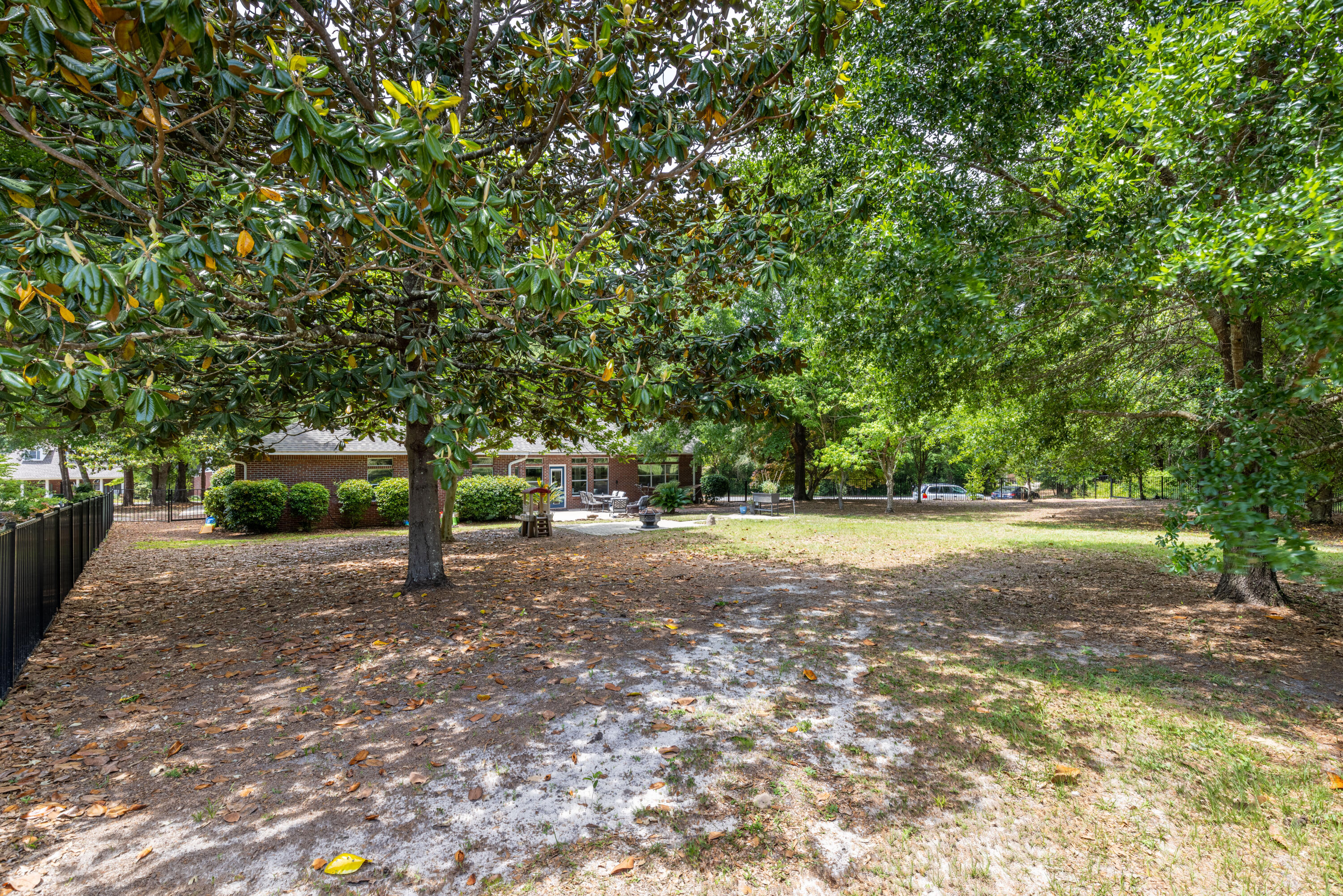 ROCKY BAYOU COUNTRY CLUB ESTATES 3 - Residential