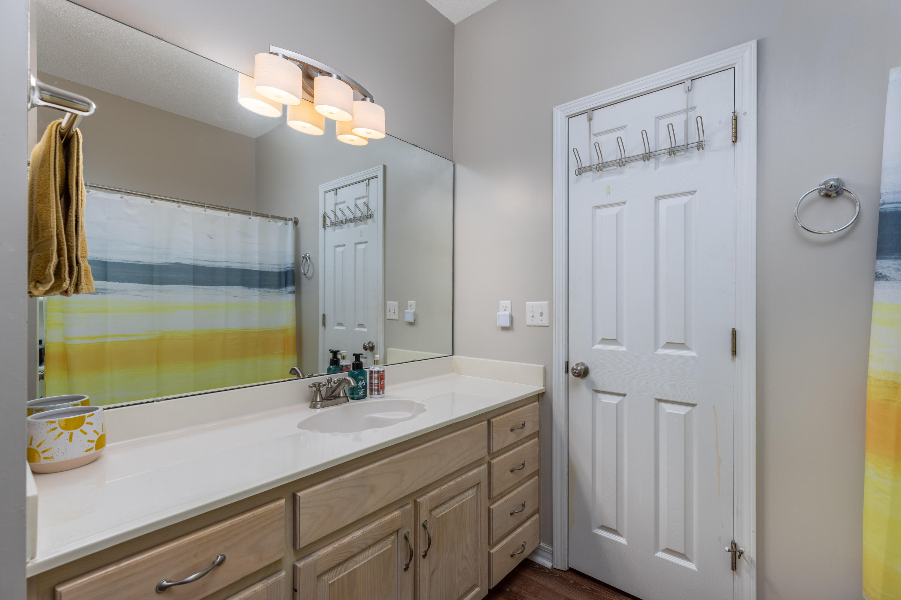 ROCKY BAYOU COUNTRY CLUB ESTATES 3 - Residential