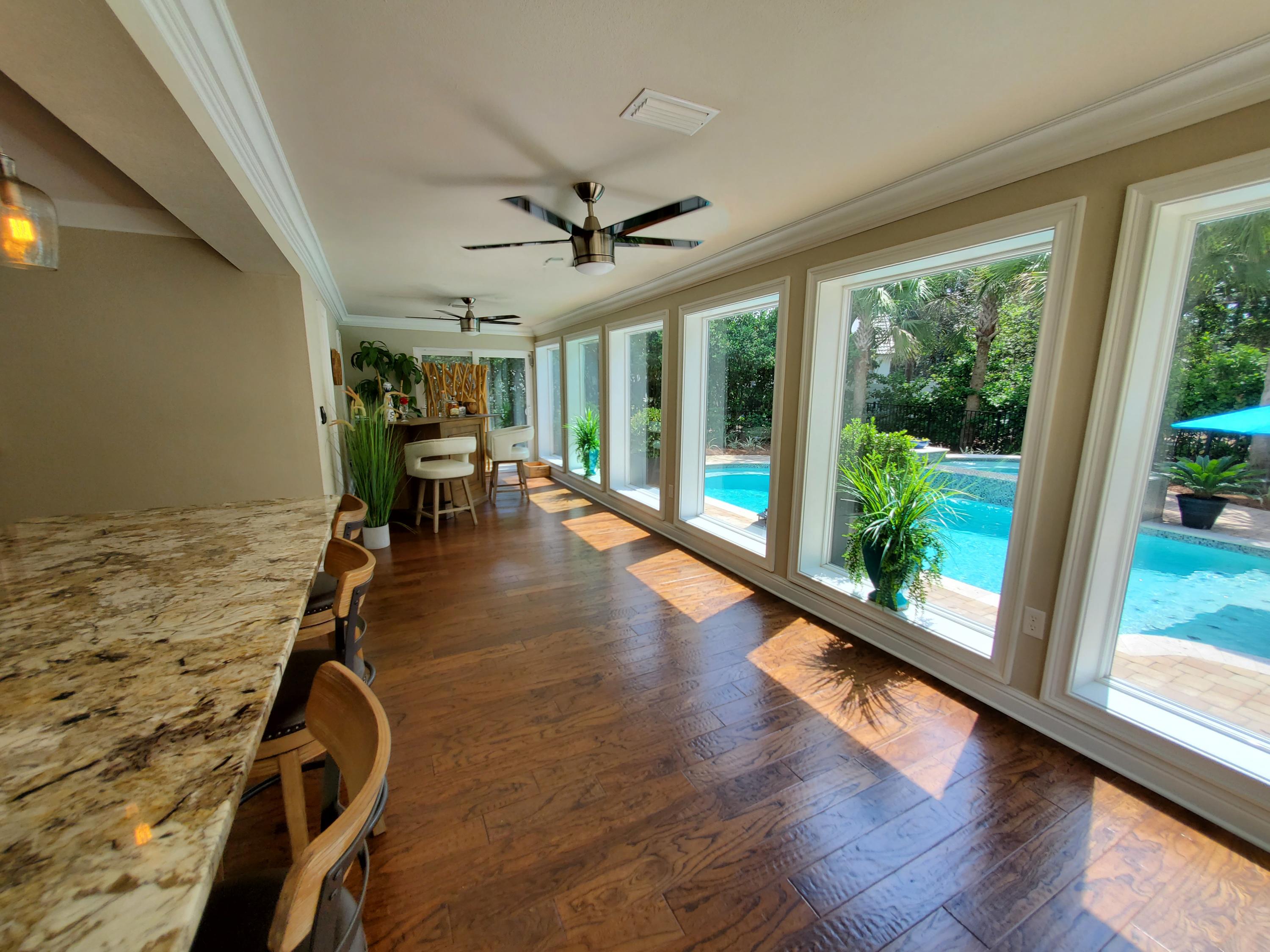 BAYTOWNE AVE EAST - Residential