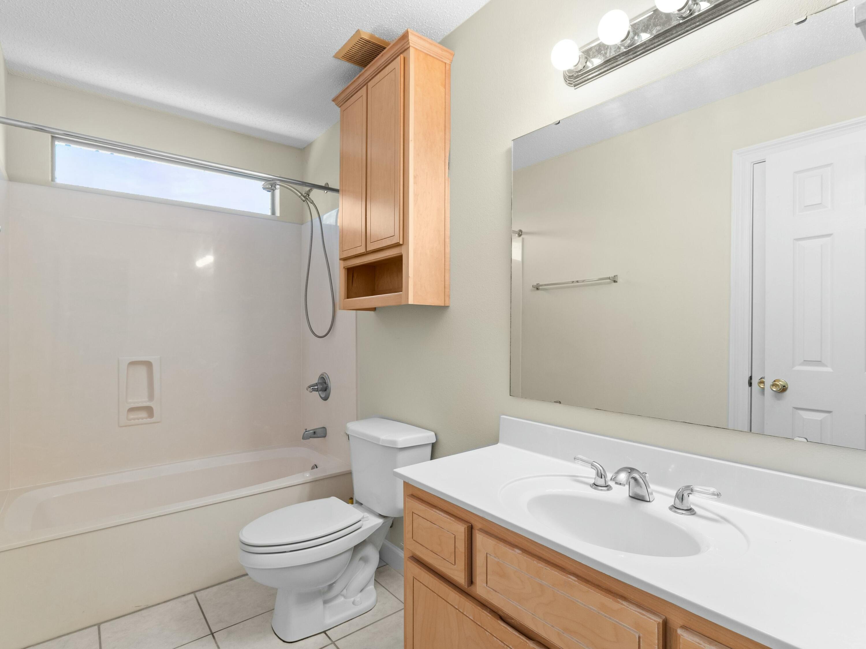 ESCADA - Residential