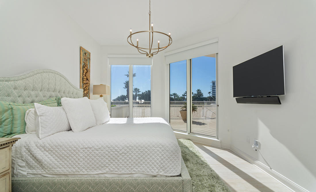 ST. THOMAS AT SILVER SHELLS - Residential