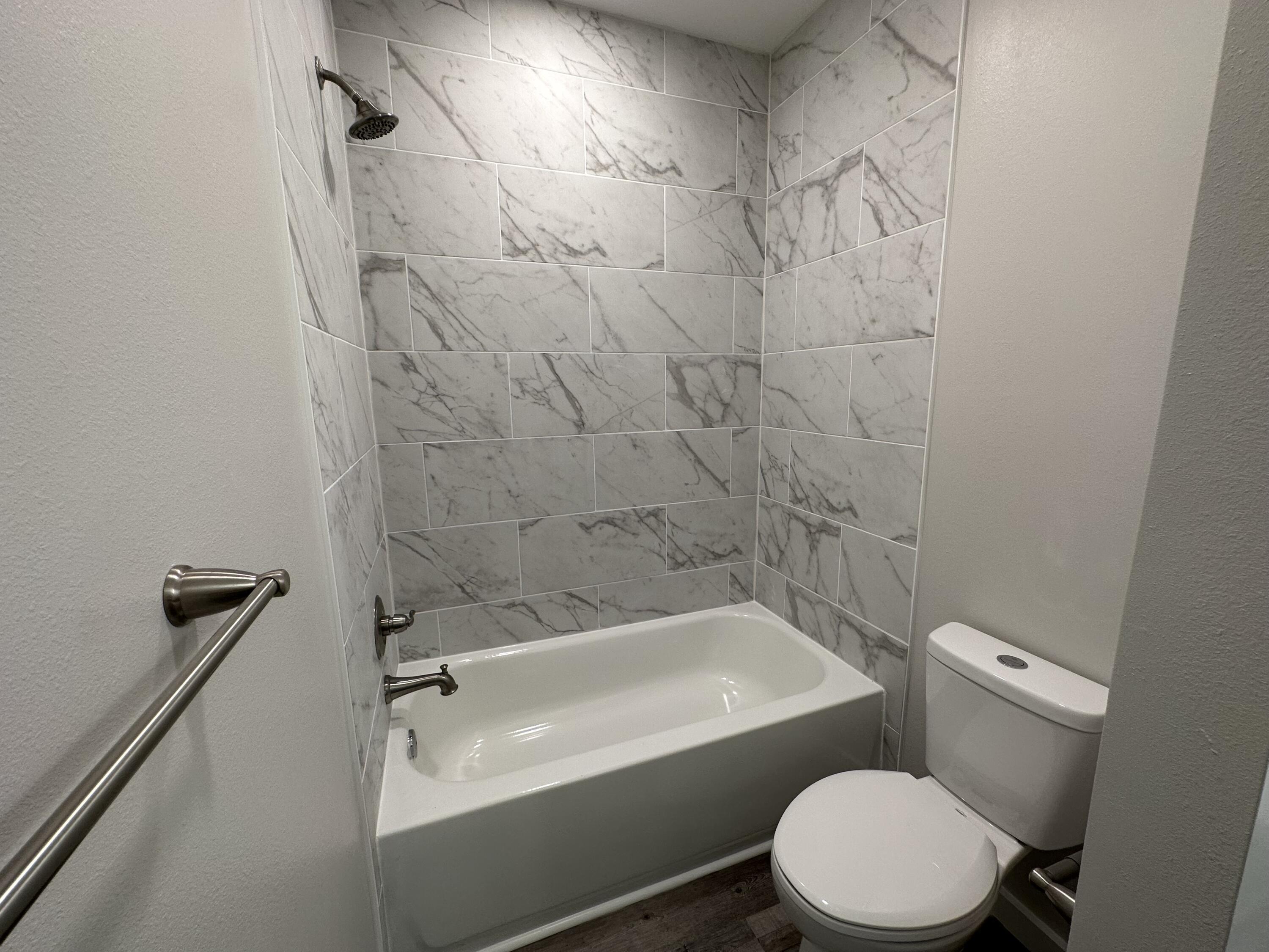 TOWN OF DEFUNIAK SPRINGS - Residential Lease