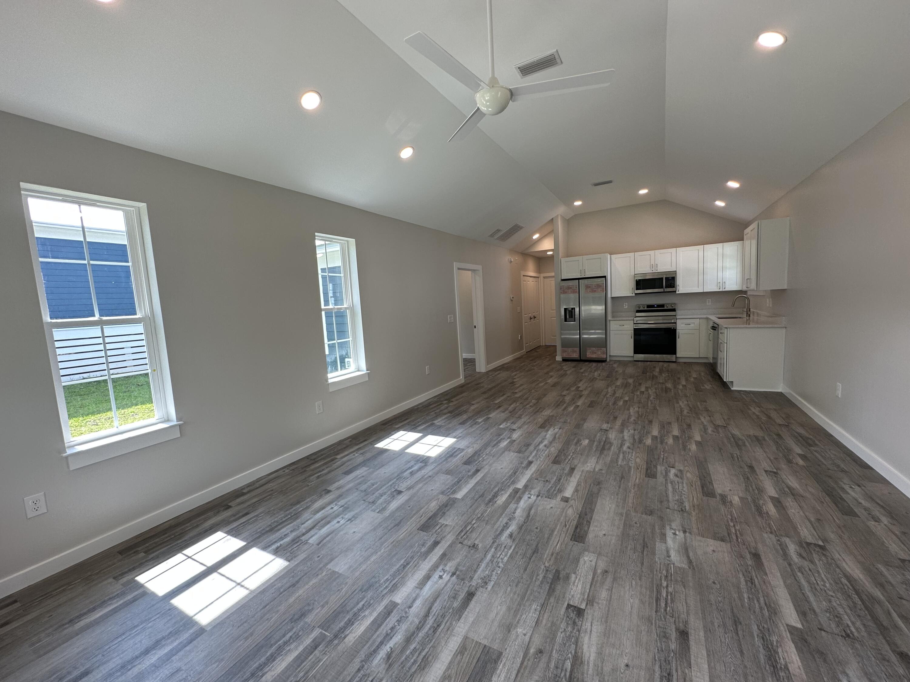 TOWN OF DEFUNIAK SPRINGS - Residential Lease