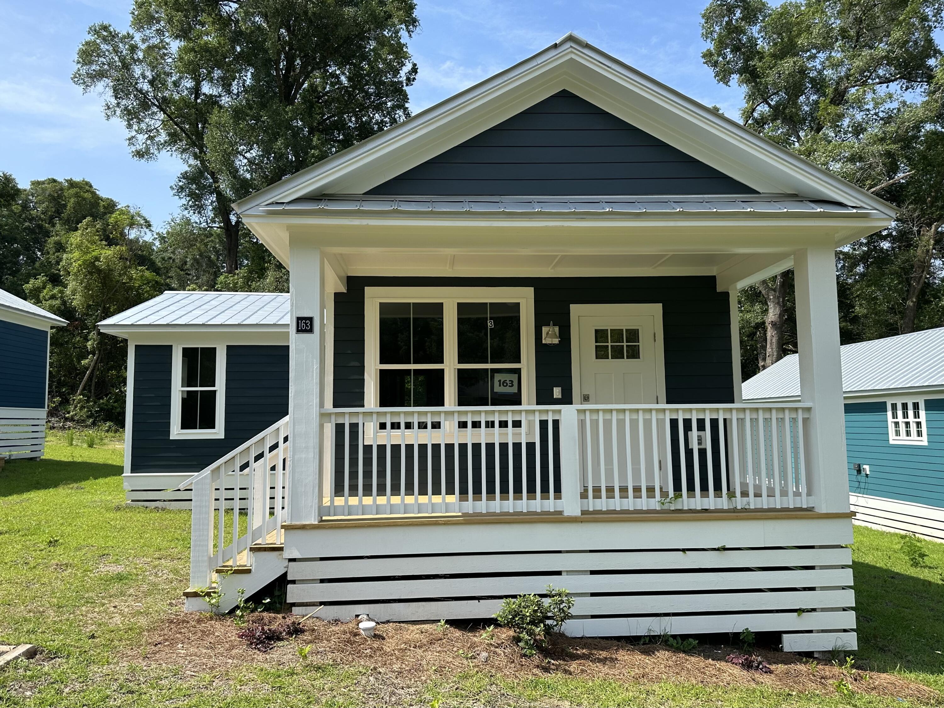 TOWN OF DEFUNIAK SPRINGS - Residential Lease